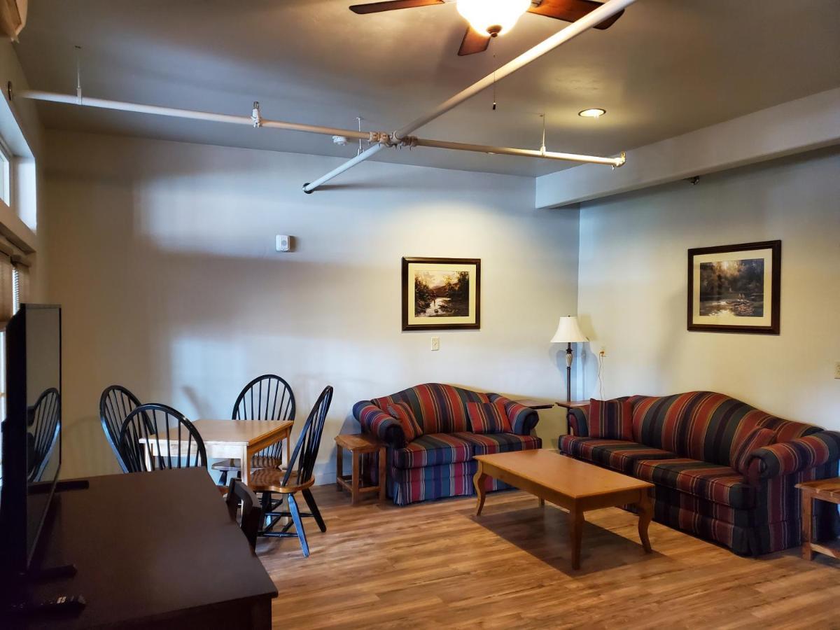 Buffalo Lodge Of ביגפורק מראה חיצוני תמונה